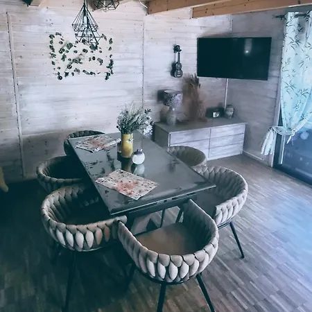 Дом отдыха Smyrkowy Dom Z Kominkiem Z Goraca Balia Kolo Karpacza *